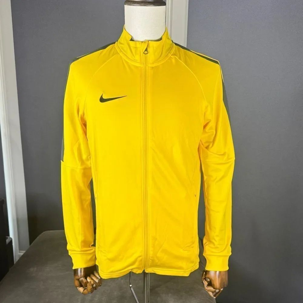 Nike Men’s Dri-Fit Training Sport Jacket Full Zip Yellow Zip Pockets Small NWT